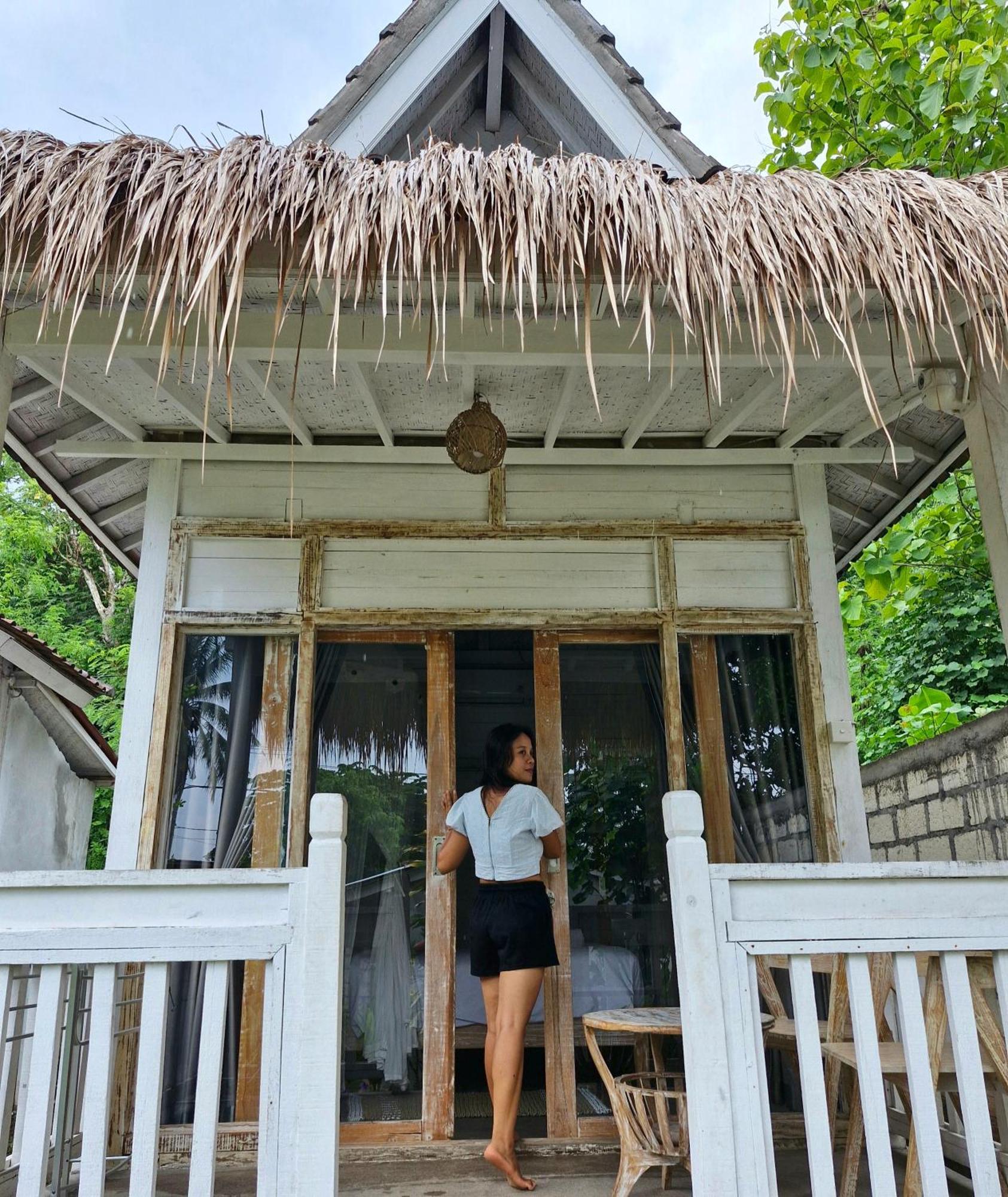 The Layar Homestay Batununggul Exterior foto