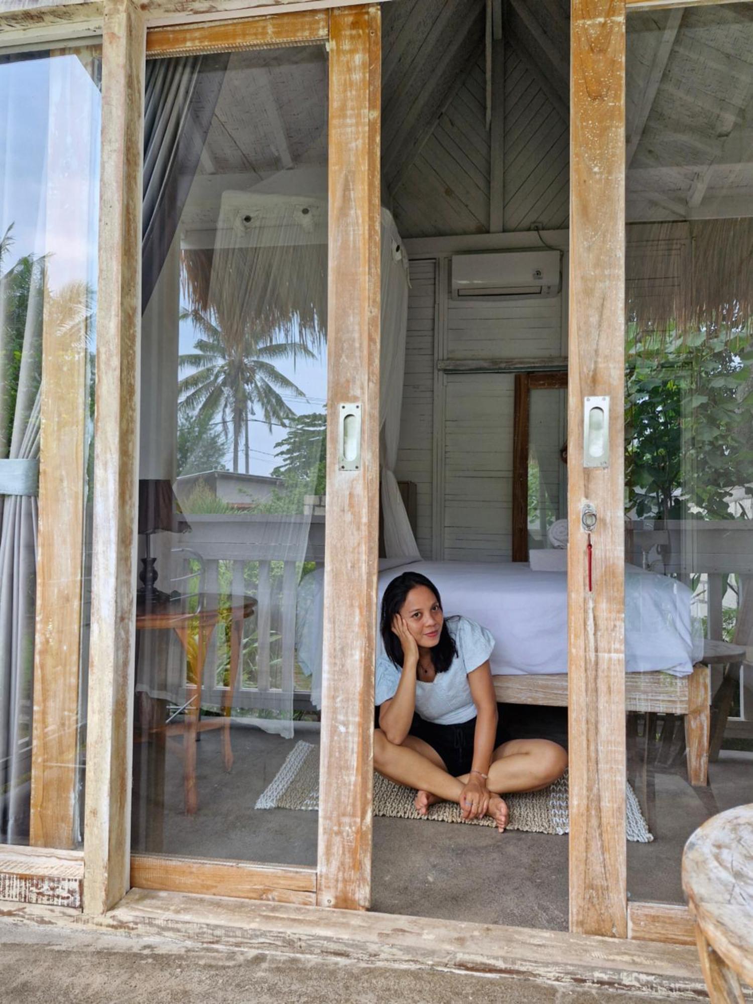 The Layar Homestay Batununggul Exterior foto